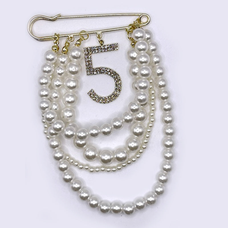 Brooch/Pin- Pearls w/ Diamond 5